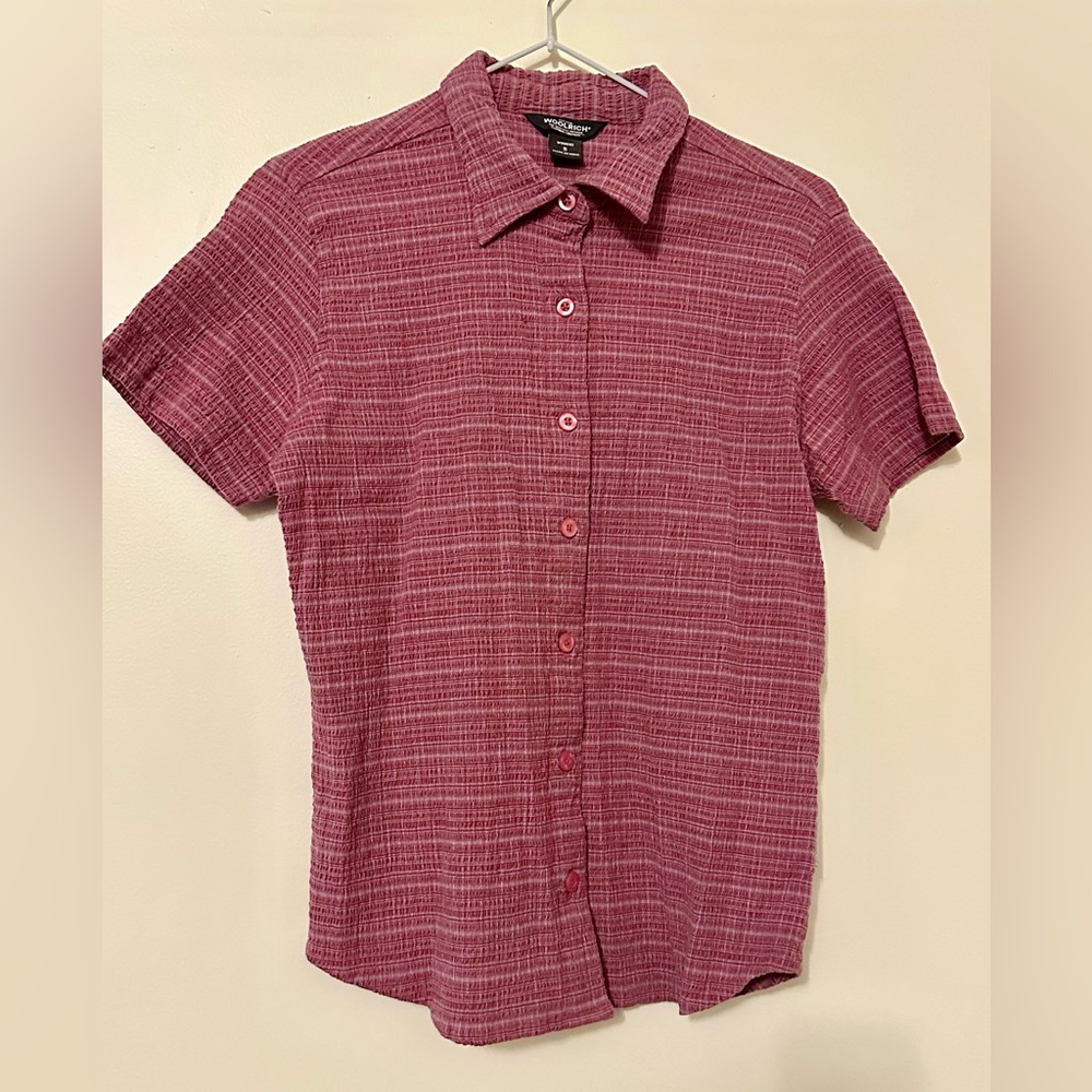 Women’s Woolrich Pink Short Sleeve Shirt.